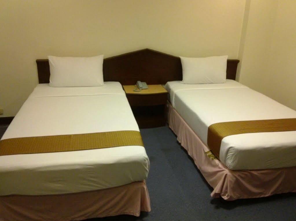 Asia Grand Hotel Hat Yai Exterior photo